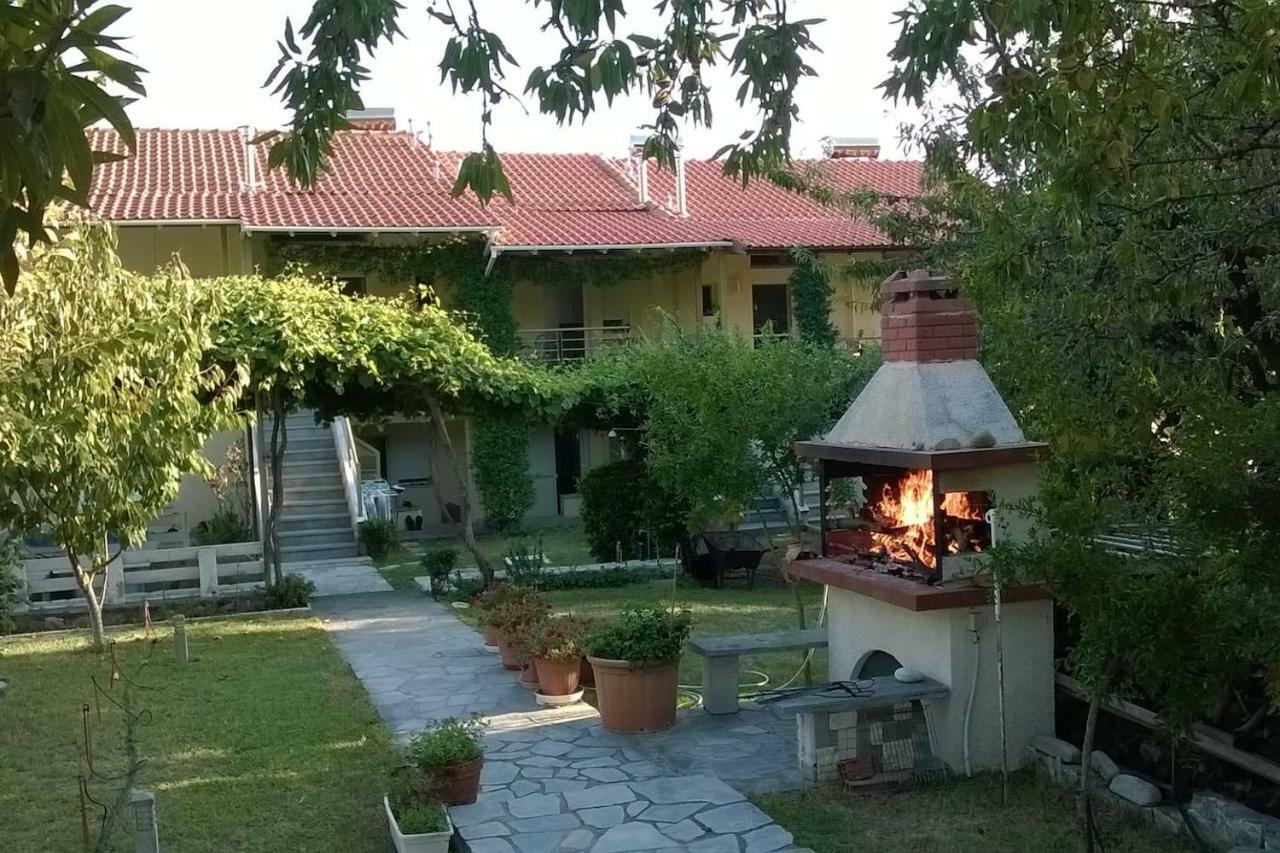 Asterias Maisonette & Apartments Karianí Zewnętrze zdjęcie
